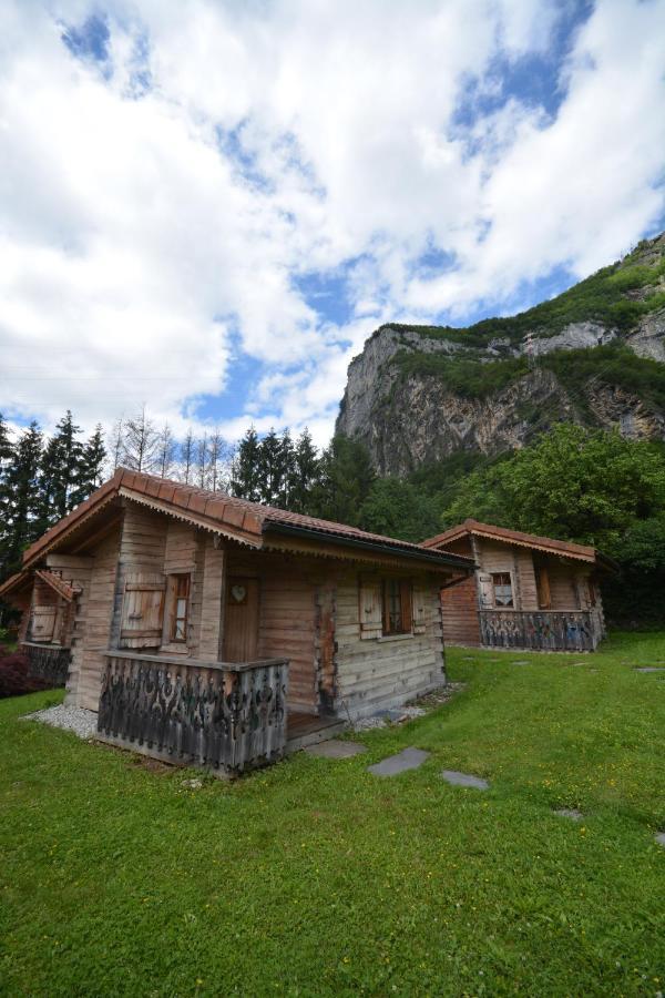 Le Relais Du Mont Blanc Magland Exterior foto